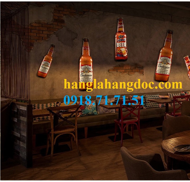 Chai bia sắt khổng lồ (cao 61cm) treo tường trang trí quán bar ...